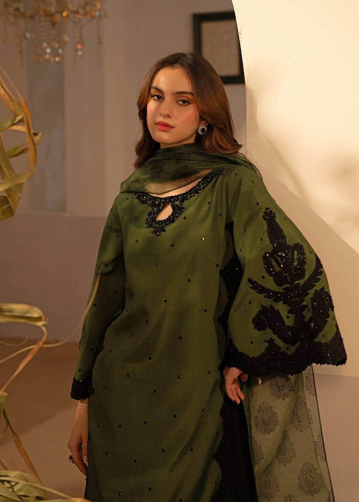 Best Selling - Hinaar - 03 pc stitched suit